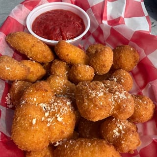 Garlic Cheese Curds